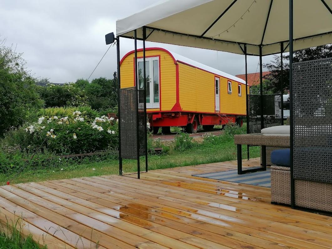 Guesthouse Gjoel Gjol Bagian luar foto