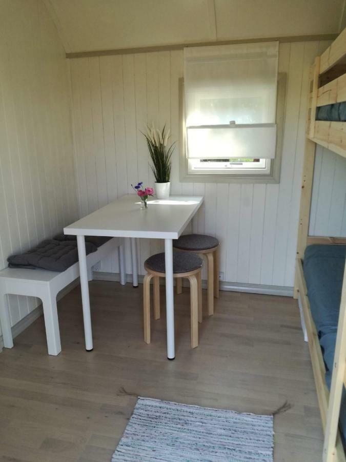 Guesthouse Gjoel Gjol Bagian luar foto